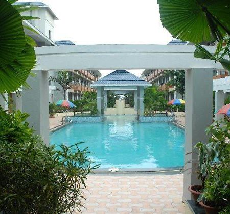 Blue Lily Beach Resort,プリ エクステリア 写真
